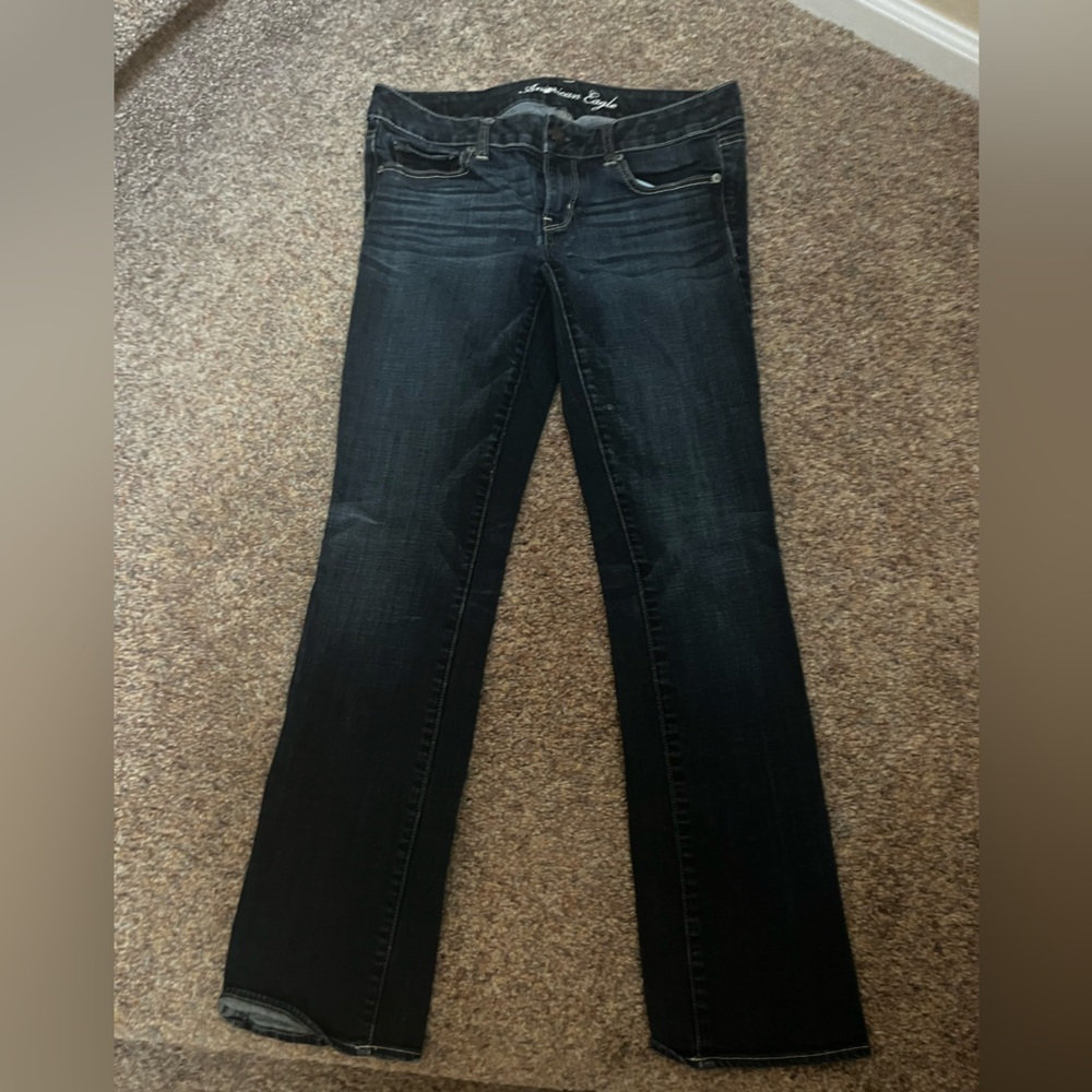 EUC - American Eagle - Dark Denim Straight Denim Jeans - Woman's Size 8